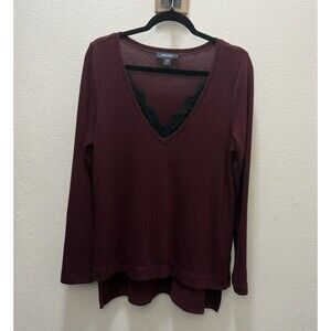 Karen Kane women  large V-Neck Stretch Sweater burgundy/Wine-Black Lace Inset
